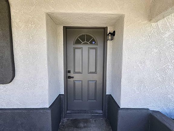4th image of 3719 W PALMAIRE Avenue