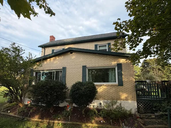 506 Burns St, Gallitzin, PA 16641