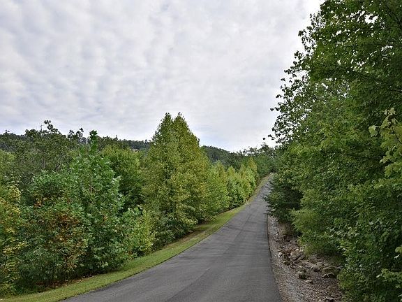 3rd image of 6 Stackstone Rd Lot 6-E