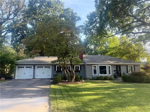 5401 W 65th Pl, Prairie Village, KS 66202