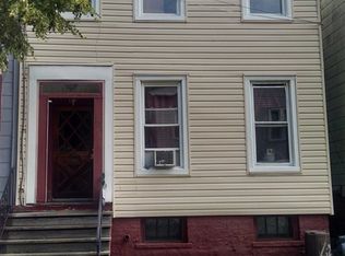 127 Spring St, Albany, NY 12203