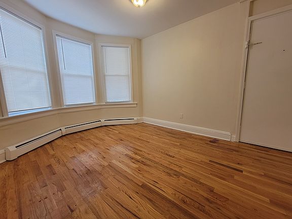 4th image of 166 Highland Ave #29E