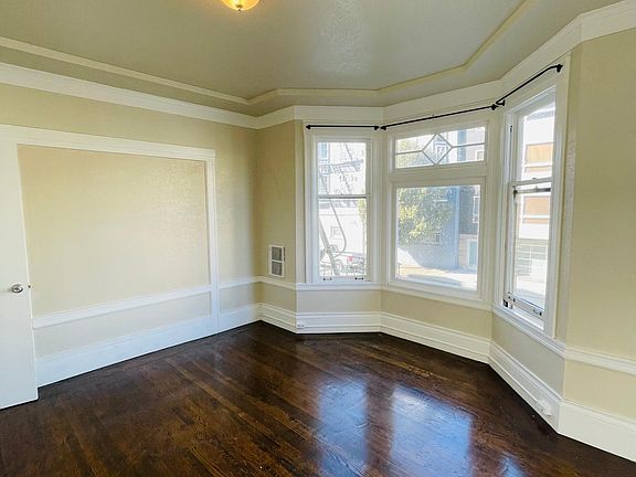 4th image of 1885 Golden Gate Ave APT 4
