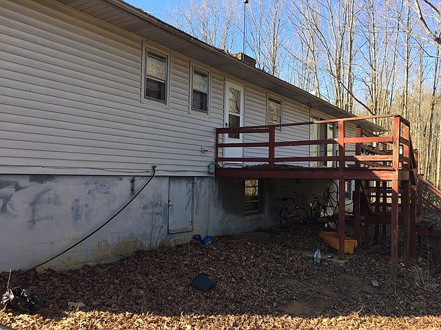 2nd image of 1216 W Store Rd