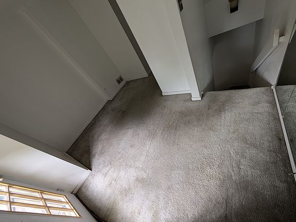 3rd image of 4700 Alden Walk #B