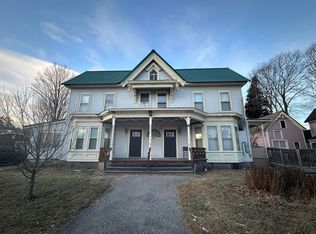 23 Pleasant St #B, Hillsborough, NH 03244