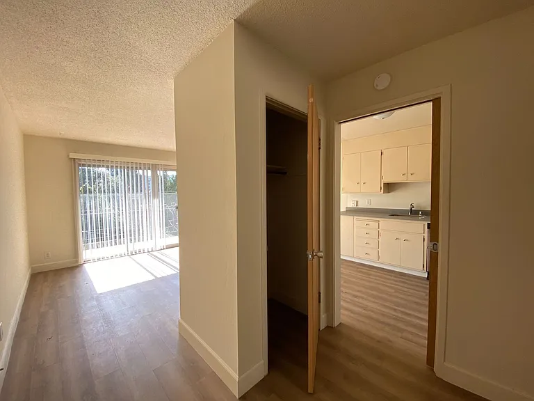 3401 Richmond Blvd — Photo 15