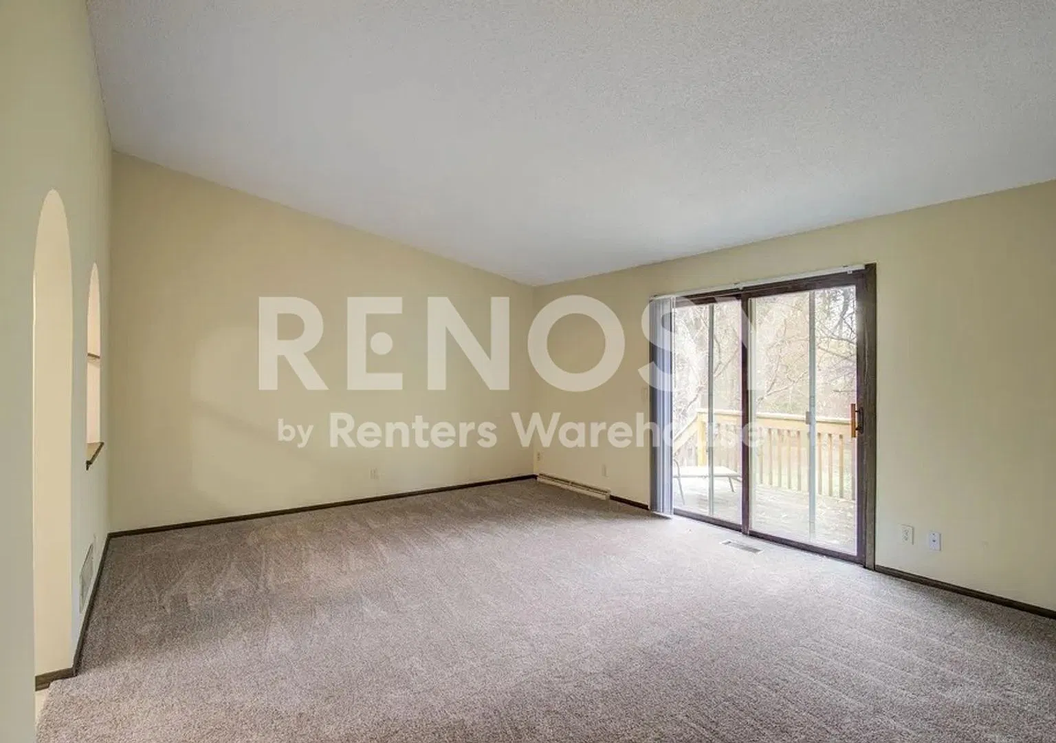 11/14/2026, 3 Bedrooms, 1 Bathrooms, House, New Brighton, MN — Photo 4