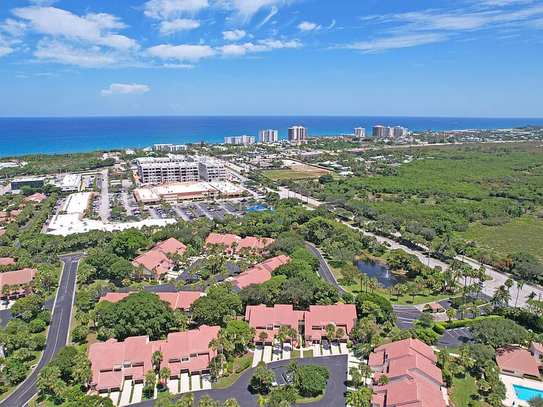 204 Sea Oats Dr #F — Photo 38
