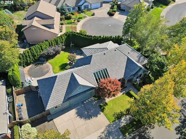 3183 Wolf Meadows Ln, Eugene, OR 97408