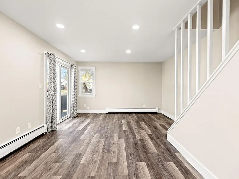 3562 Nottingham Ct #1 — Photo 19