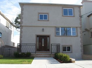2666 National Dr, Brooklyn, NY 11234