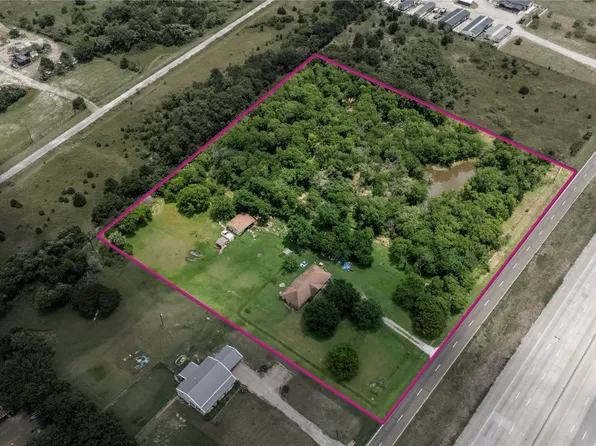 2909 SE McKinney St, Rice, TX 75155