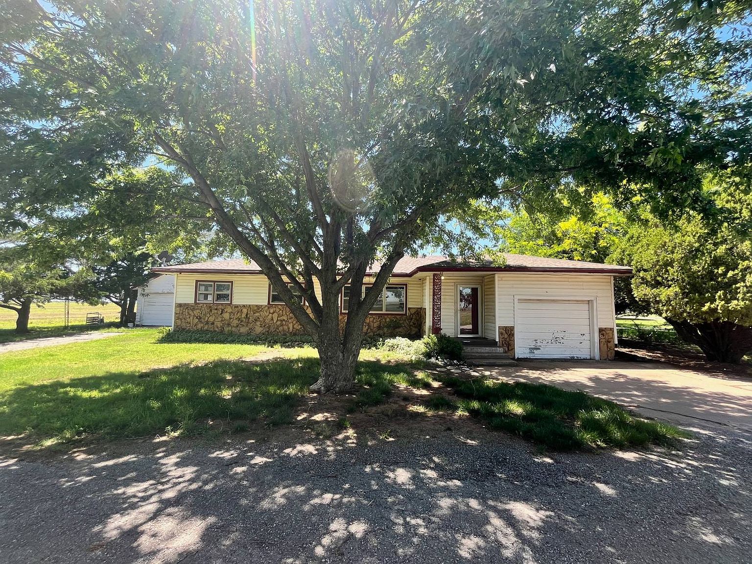 1365 Birch St, Wakita, OK 73771 MLS 11283840 Zillow