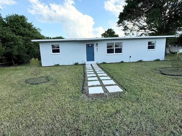 801 Brodhag Dr, Punta Gorda, FL 33950