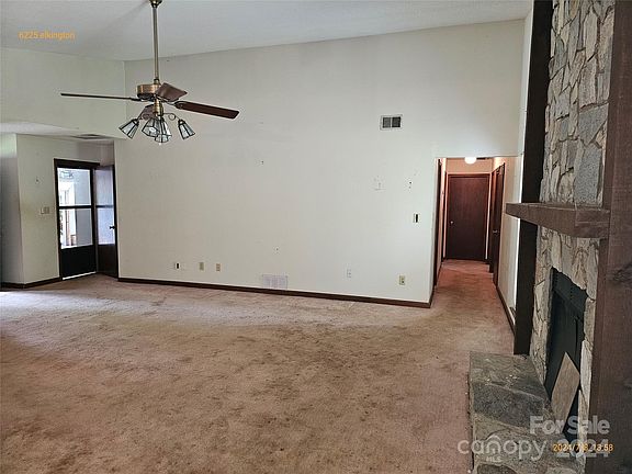 3rd image of 6235 Elkington Ln