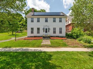146 S Main St, Bradford, VT 05033