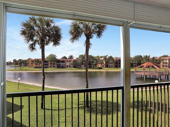4th image of 5618 Coral Lake Drive #206