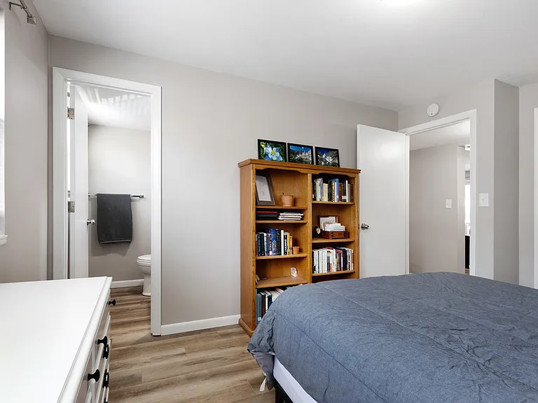 700 Sunset Ave #3 — Photo 18