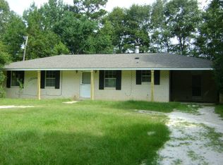 1025 Caesar Rd, Picayune, MS 39466