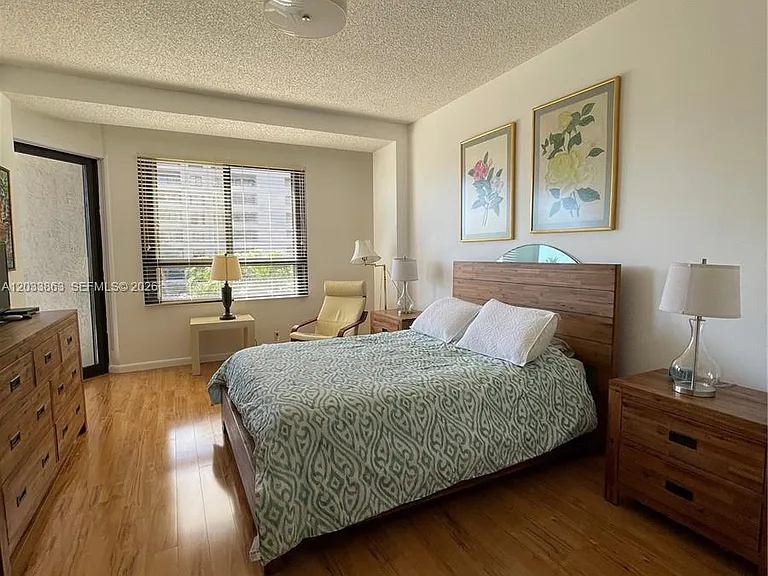 251 Crandon Blvd #338 — Photo 11