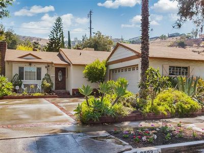 8338 Petaluma Dr, Sun Valley, CA, 91352