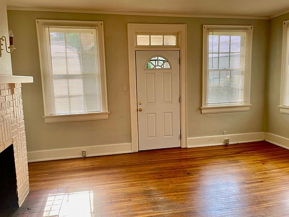 4th image of 163 S Panama St