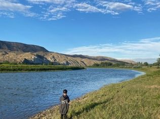 Na Na, Geraldine, MT 59446