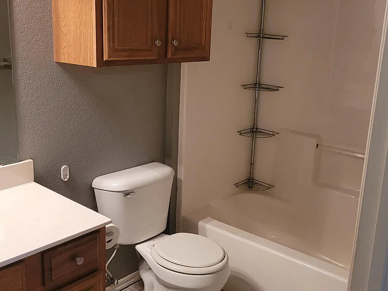 705 Shadowhill St — Photo 23
