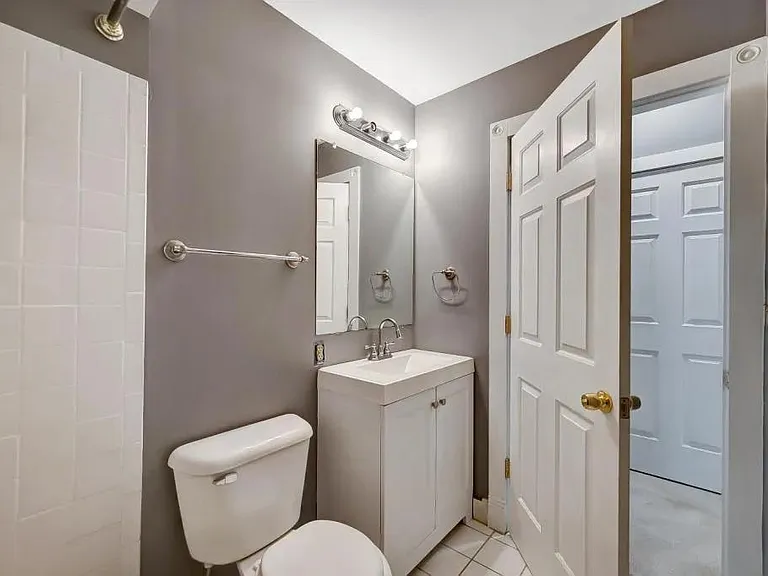 850 Lincoln Ave #2 — Photo 23