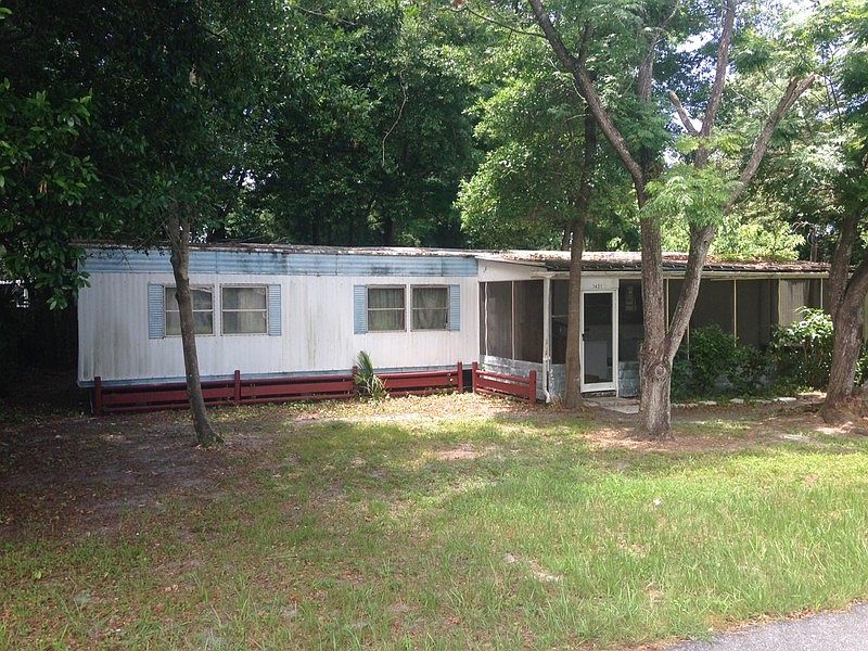1st image of 1421 Easton Way