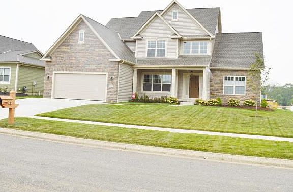 3rd image of 10255 Tuscany Dr
