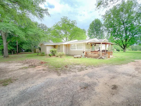 7686 Ard Creek Rd, Red Level, AL 36474