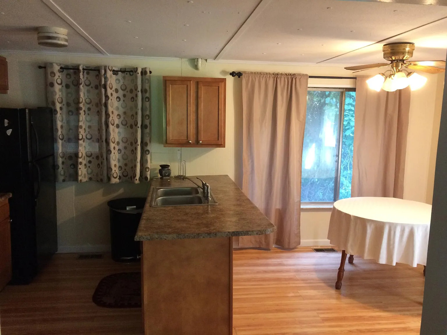 1622 Brunner Ave — Photo 3