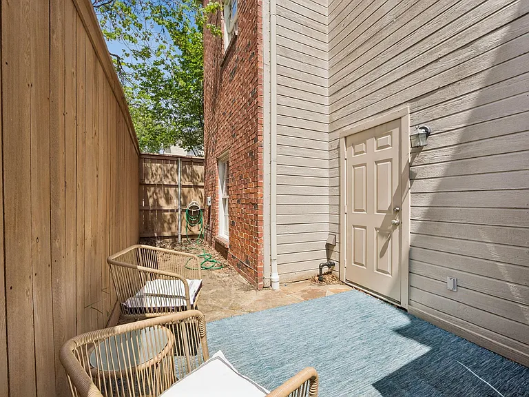 3101 Rosedale Ave #D — Photo 23