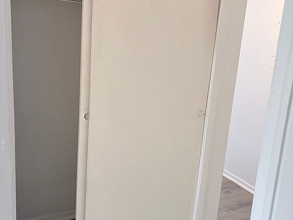 Closet/water heater