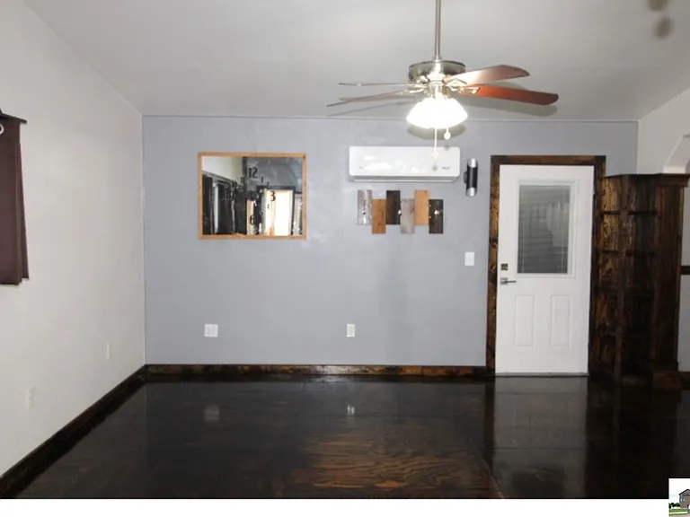2809 Connell St — Photo 3