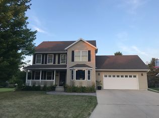 2212 Summit Dr, Webster City, IA 50595