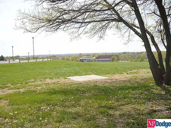 3rd image of 15253 Y St