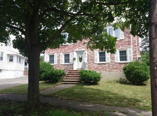 36 Westmoor Rd, West Roxbury, MA 02132