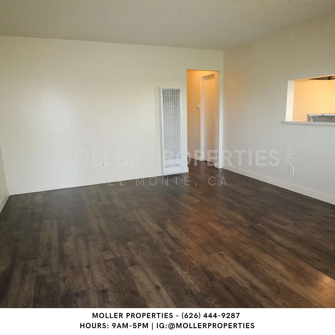 Building Photo - Sierra Vista 743