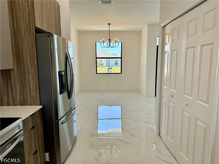 1208 NW 25th Pl — Photo 17