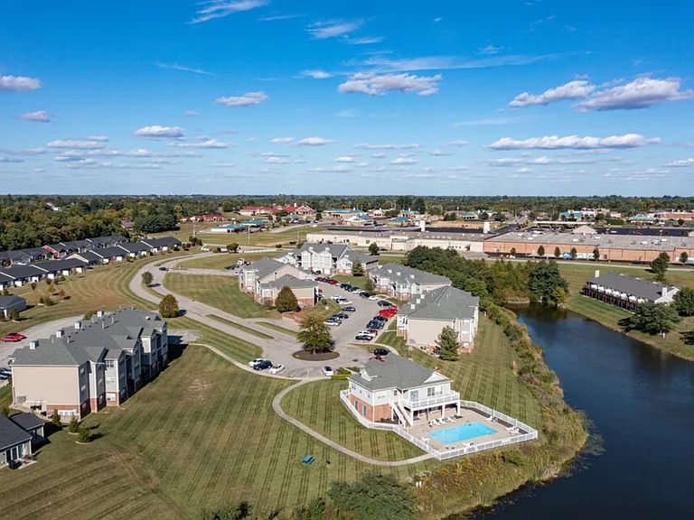 Delaware Crossing Apartments — Photo 19