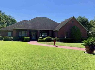 9390 Tulane Rd, Orange, TX 77630