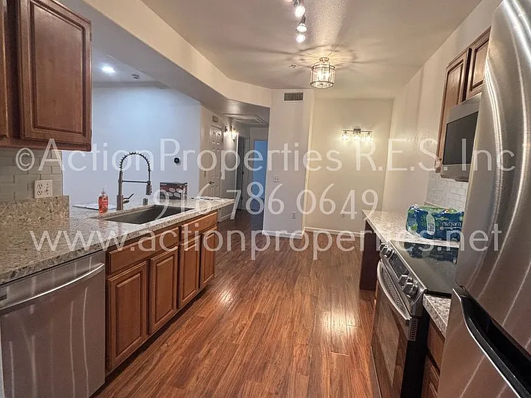 501 Gibson Dr #1914 — Photo 9