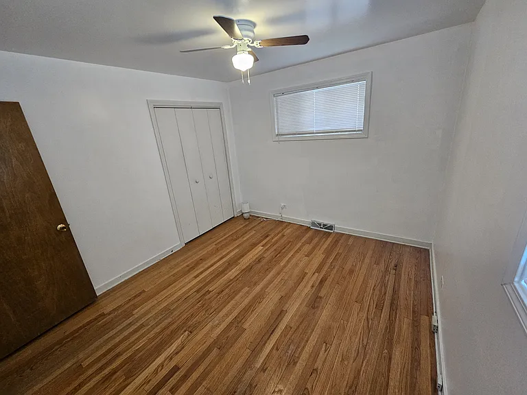 469 N Ridgeland Ave — Photo 14