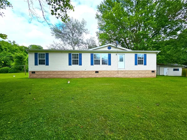 11 Kinder Ln, Eighty Four, PA 15330