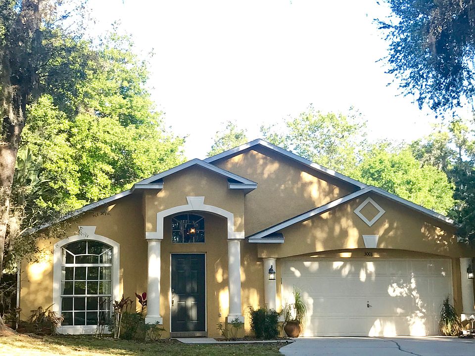 1st image of 3001 Castle Rock Cir