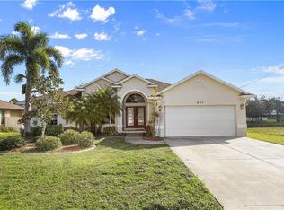 851 Rotonda Cir, Rotonda West, FL 33947