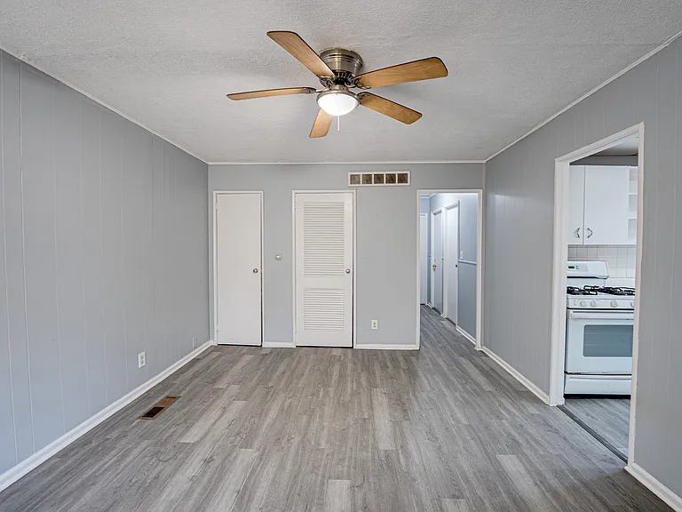 2019 Overdene Ave — Photo 3